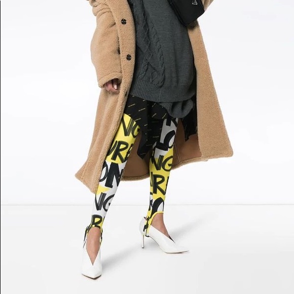 burberry new & authentic graffiti stirrup leggings - Picture 12 of 16